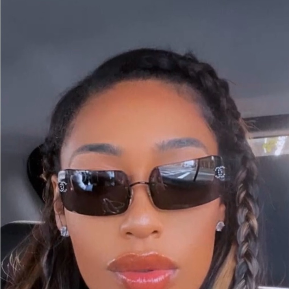 Chanel Black Sunglasses with Case - Picture 5 of 5